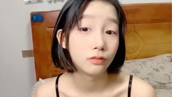 童颜巨乳女神 直播啪啪做爱