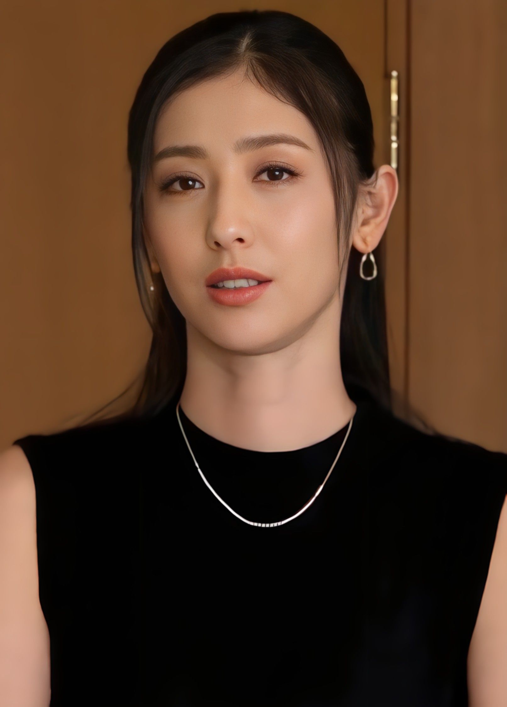 AI明星换脸「佟丽娅」绝美女明星的黑丝美腿诱惑 u7F